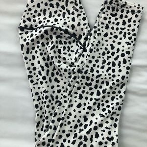 NWOT Balance Athletica Ascend Leggings, Size M